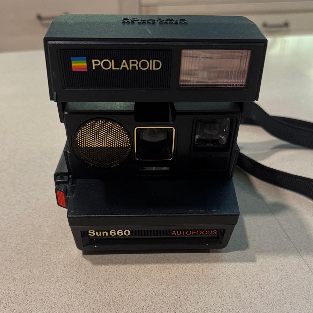Polaroid Sun 660 Camera with Black and Silver Finish